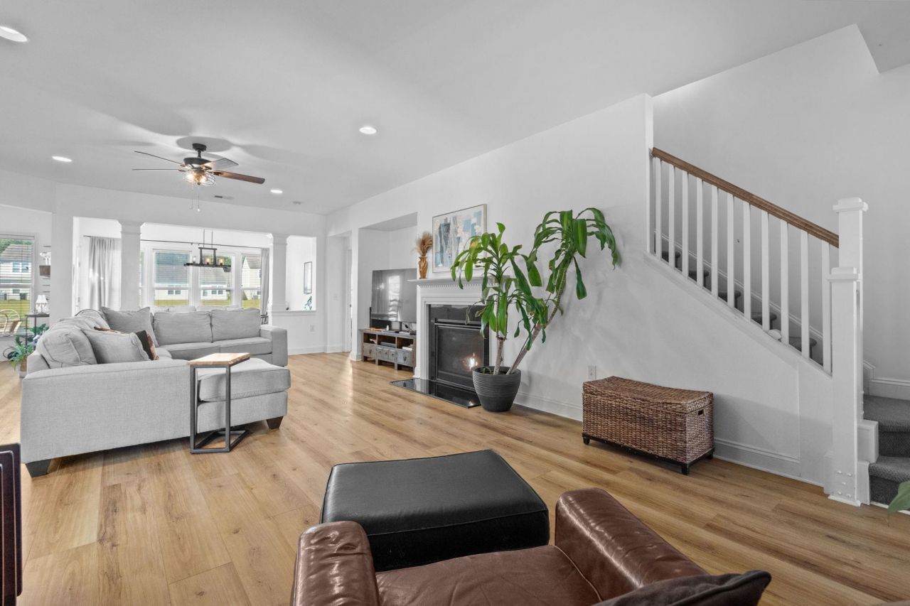 2534 Greenbank Dr.  Photo 11