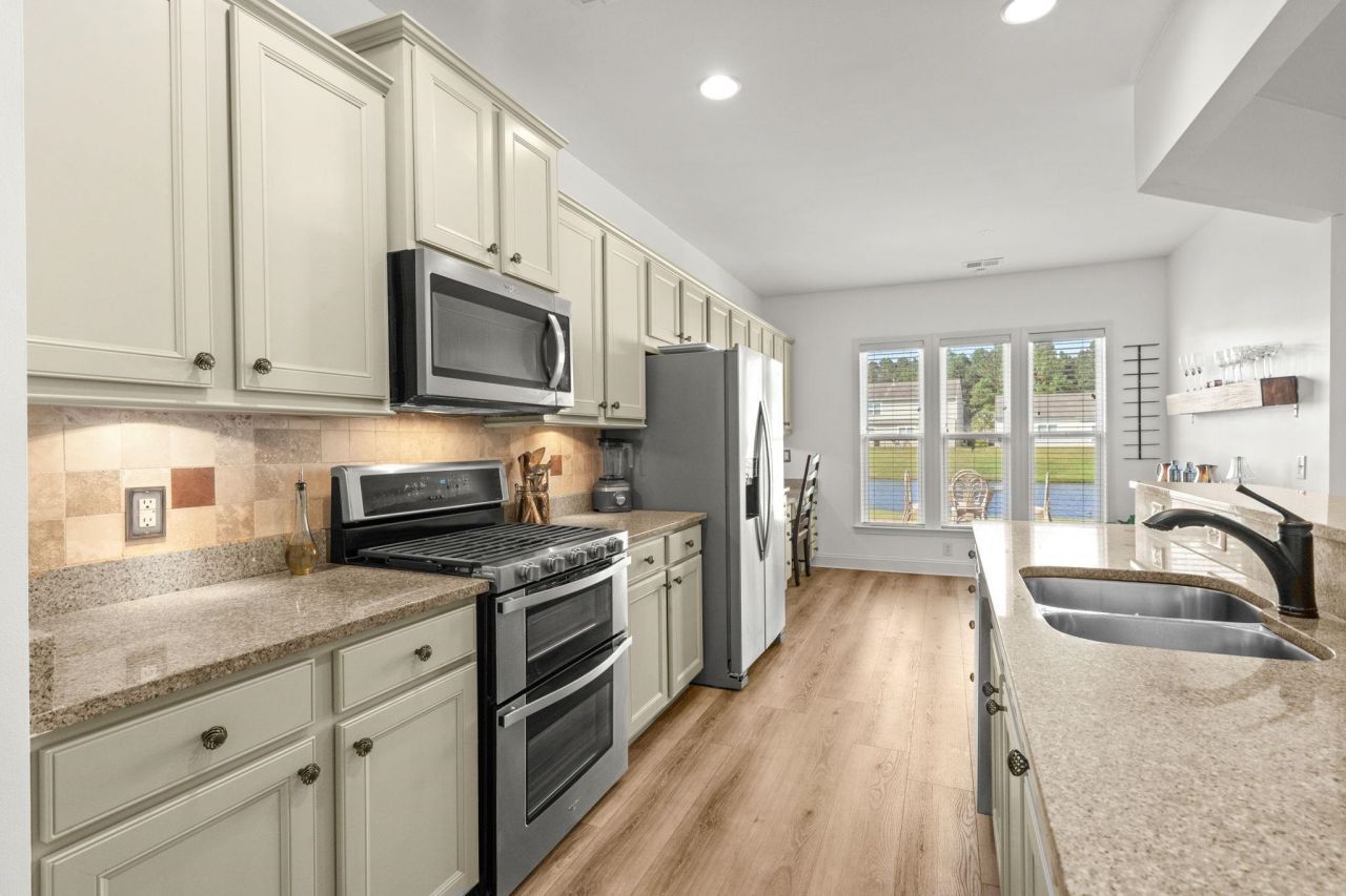 2534 Greenbank Dr.  Photo 18