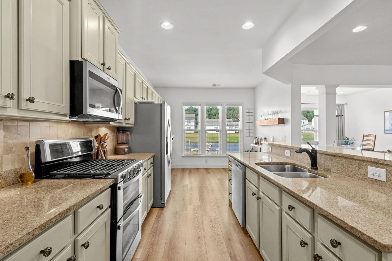 2534 Greenbank Dr.  Photo 19