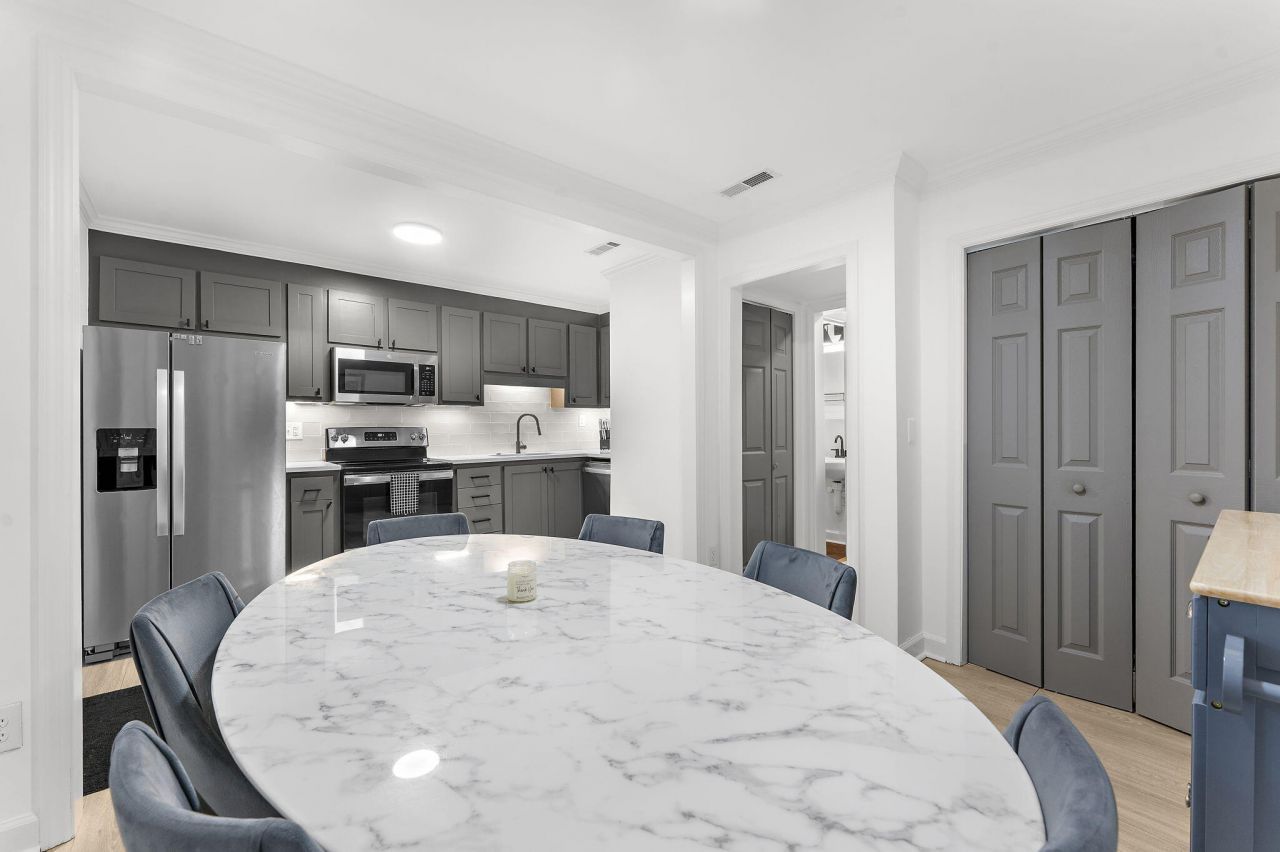 224 Grove Street Photo 15