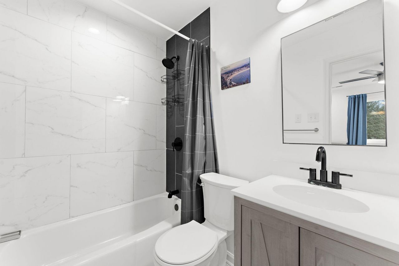 224 Grove Street Photo 27