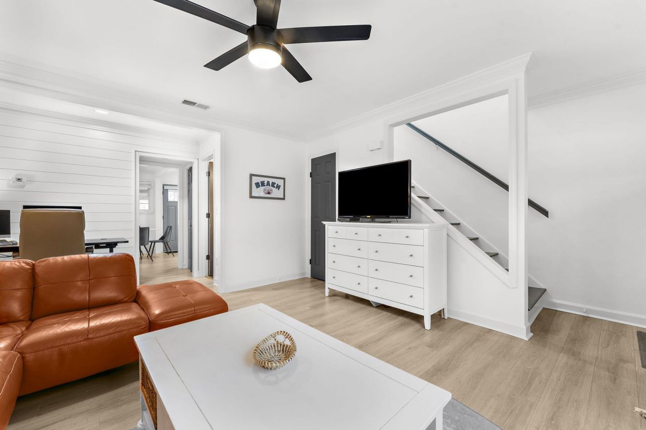 224 Grove Street Photo 9