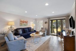 4581 Park Lake Drive photo 4