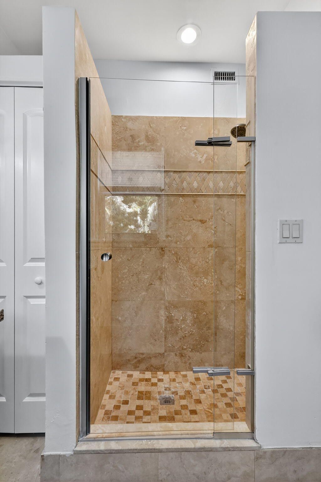 516-520 34th Street, West Palm Beach, FL 33407 Photo