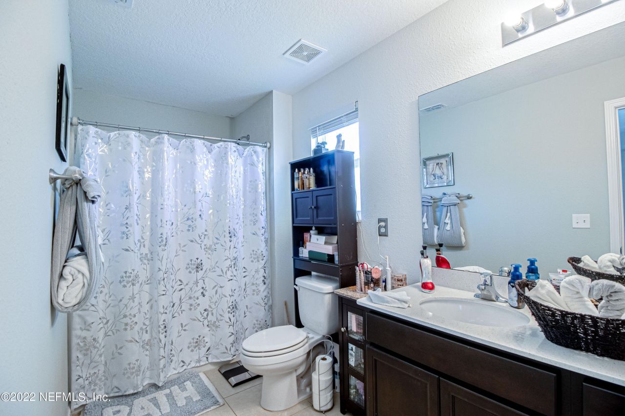 8687 Lake George Circle W, Macclenny, FL 32063 Photo