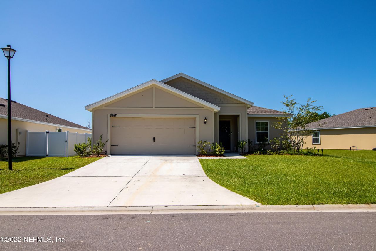 8687 Lake George Circle W, Macclenny, FL 32063 Photo