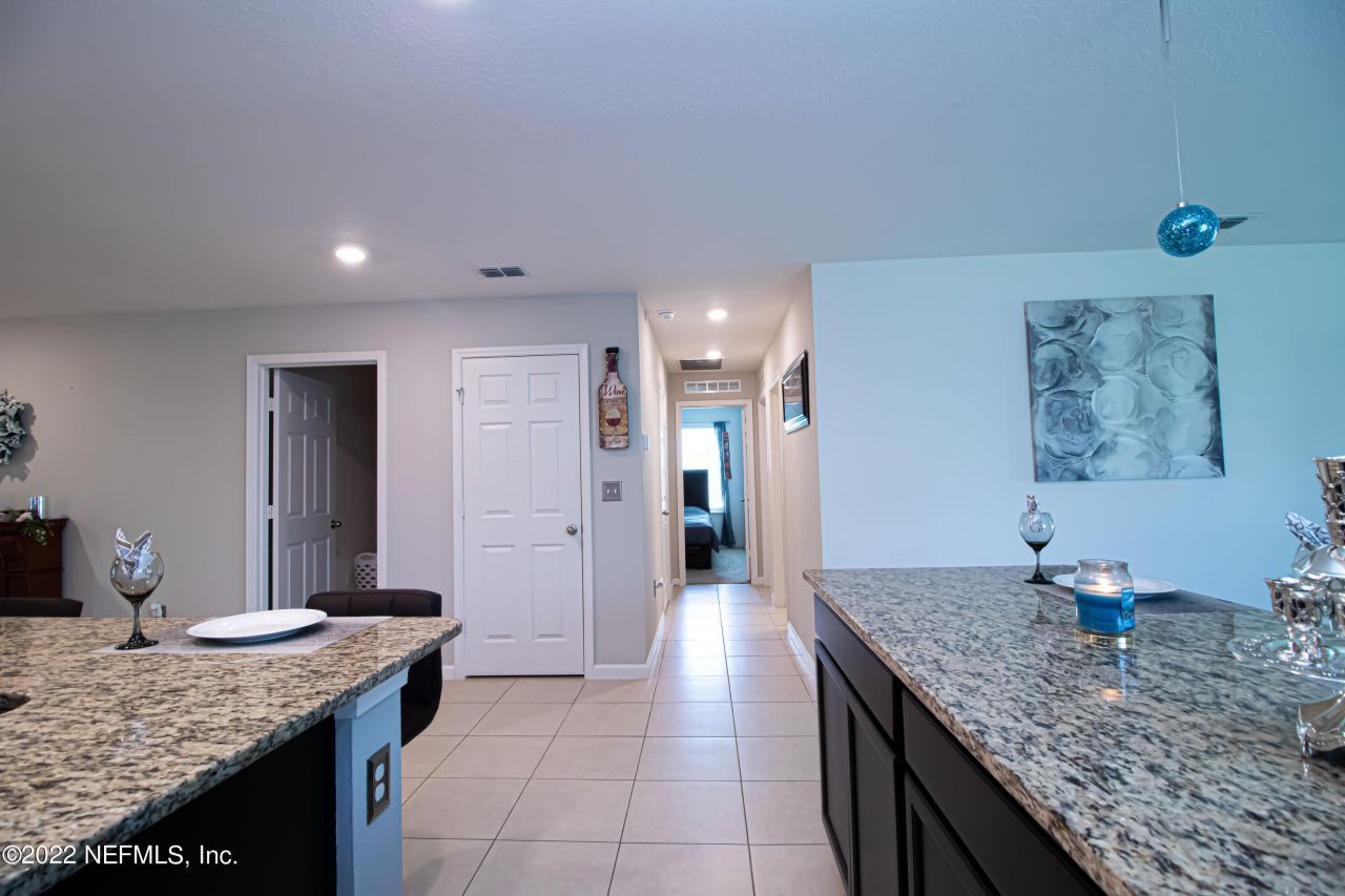 8687 Lake George Circle W, Macclenny, FL 32063 Photo