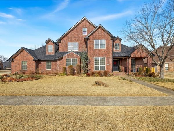 6260 W Grays Gap Road, Fayetteville, AR 72704