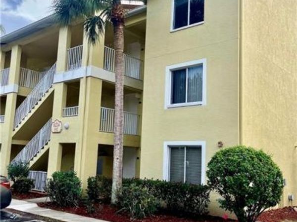 8224 Key Royal CIR , Unit 211, NAPLES, FL 34119
