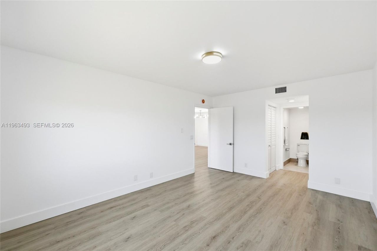 901 SW 128th Ter, Unit 204A, Pembroke Pines, FL 33027 Photo