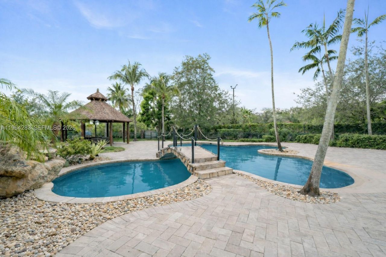 12270 SW 45th St , Miami, FL 33175 Photo