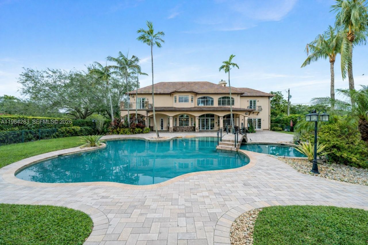 12270 SW 45th St , Miami, FL 33175 Photo