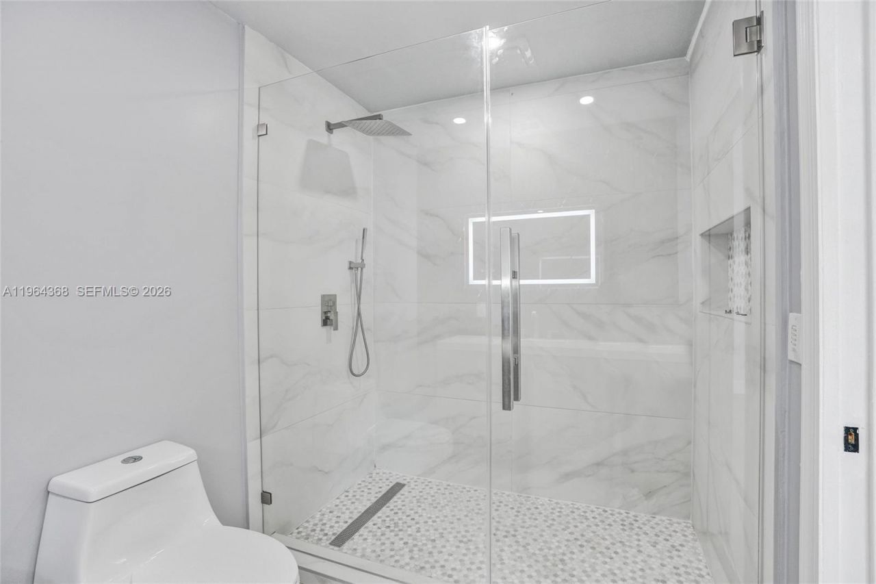 1517 Moffett St, Hollywood, FL 33020 Photo