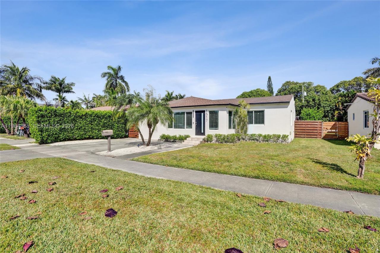 1517 Moffett St, Hollywood, FL 33020 Photo