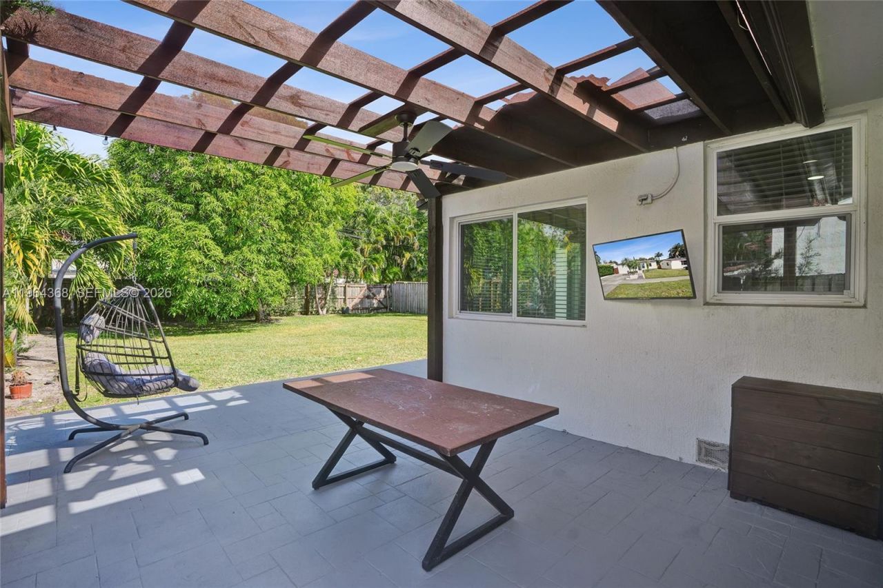 1517 Moffett St, Hollywood, FL 33020 Photo