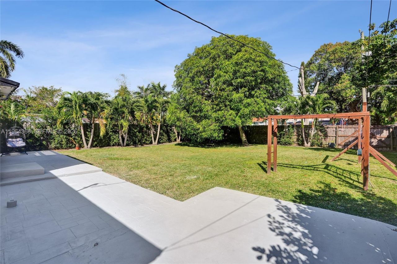 1517 Moffett St, Hollywood, FL 33020 Photo