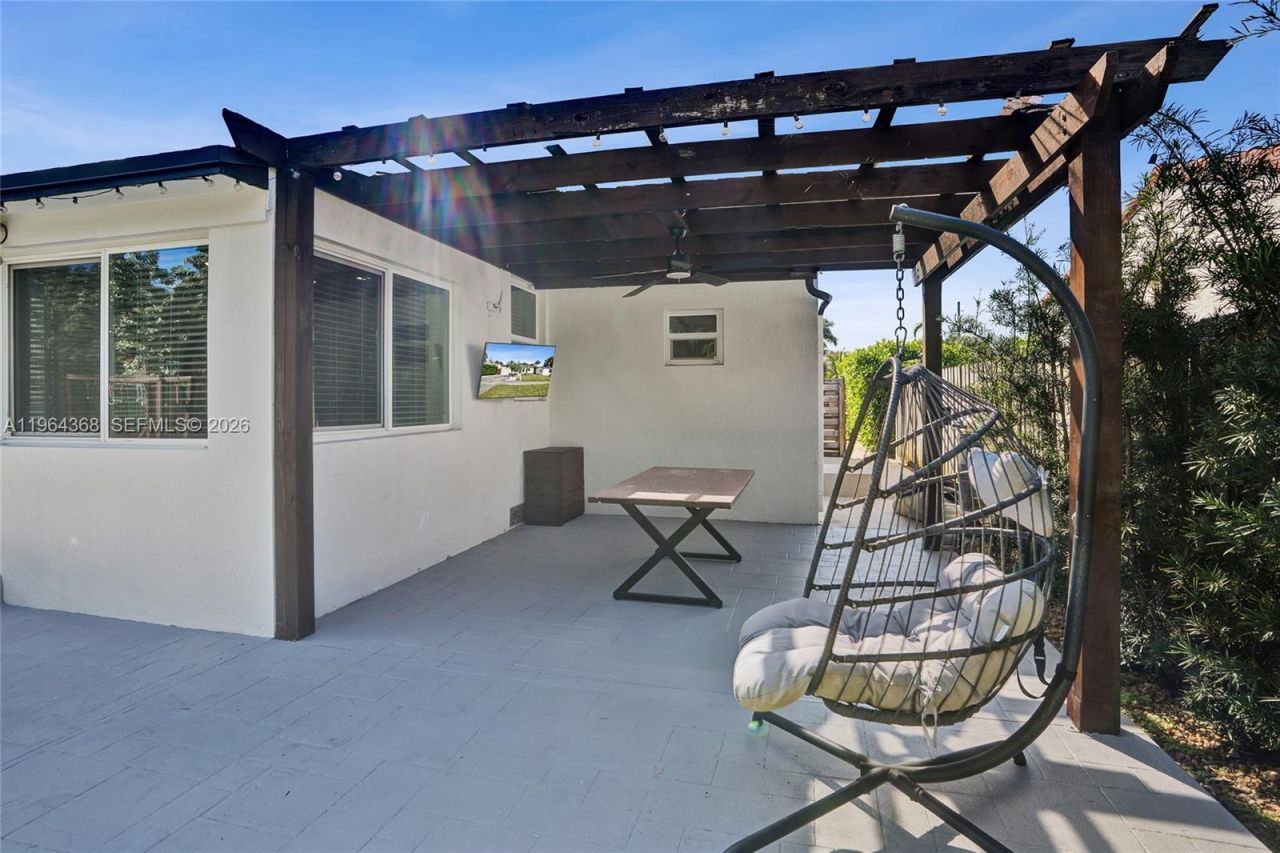 1517 Moffett St, Hollywood, FL 33020 Photo