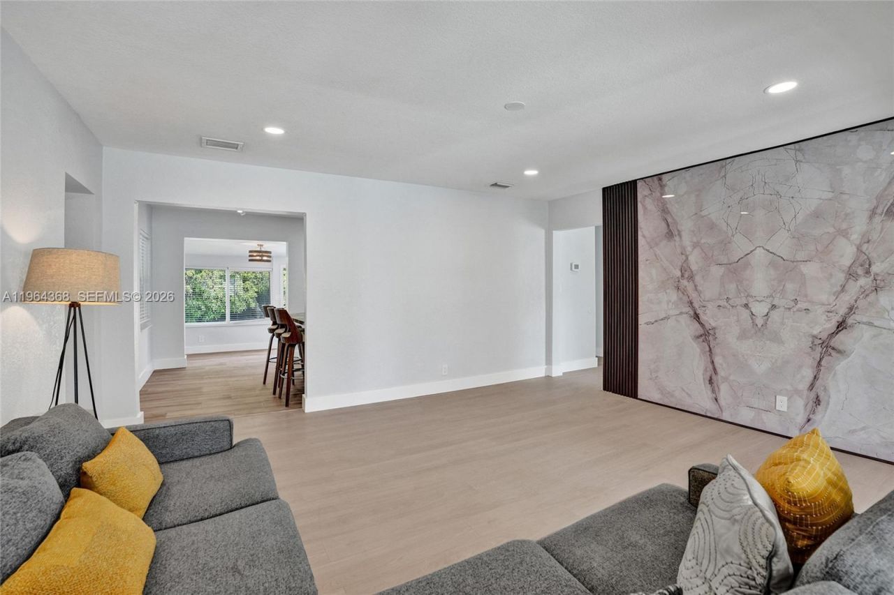 1517 Moffett St, Hollywood, FL 33020 Photo