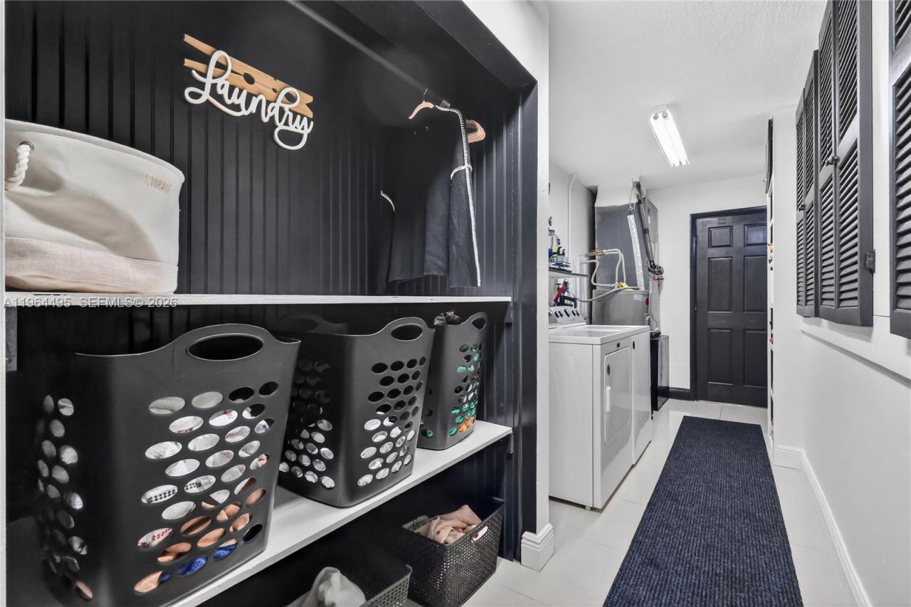 9401 NW 81st Ct, Tamarac, FL 33321 Photo