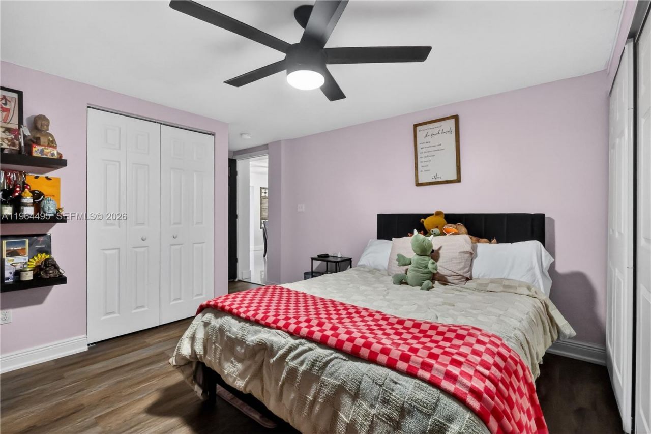 9401 NW 81st Ct, Tamarac, FL 33321 Photo