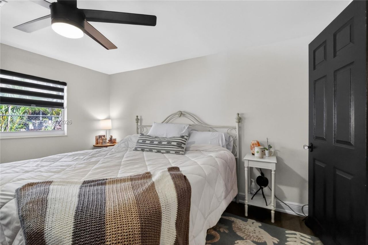 9401 NW 81st Ct, Tamarac, FL 33321 Photo