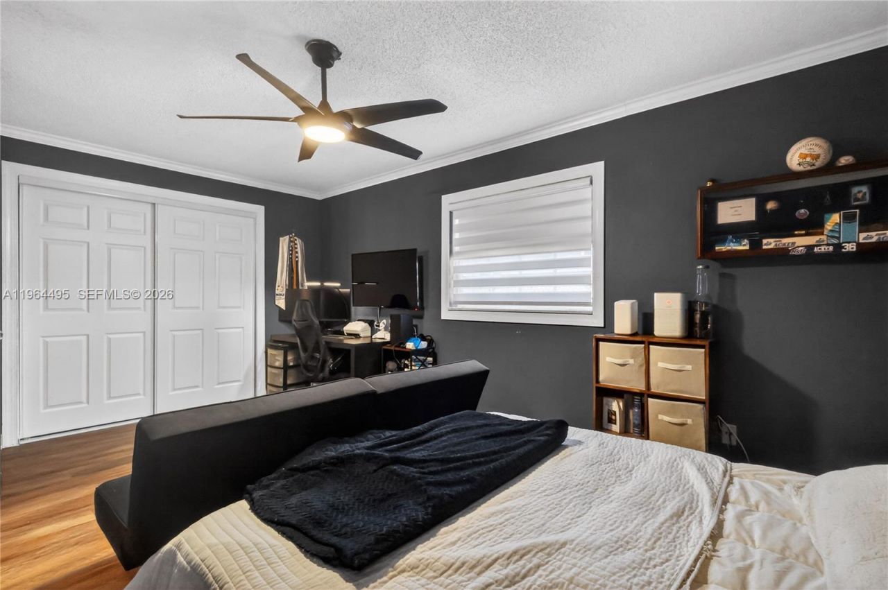 9401 NW 81st Ct, Tamarac, FL 33321 Photo