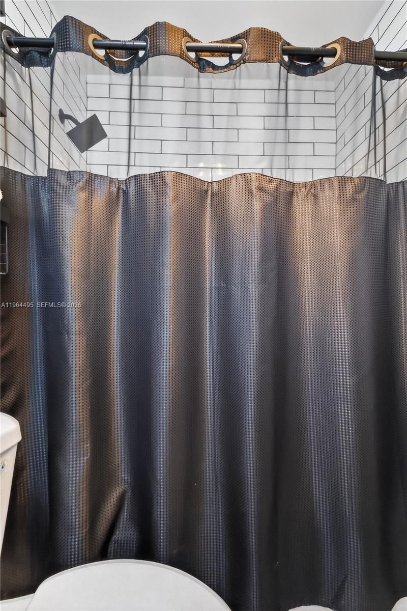 9401 NW 81st Ct, Tamarac, FL 33321 Photo