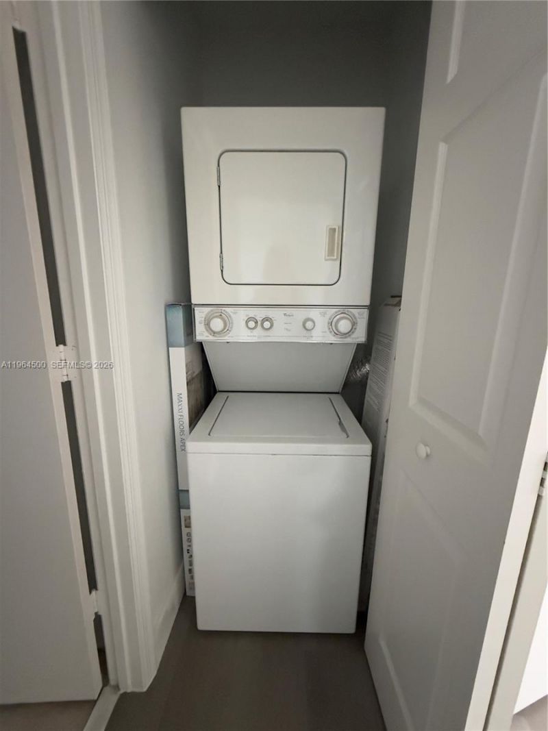 12172 Saint Andrews Pl, Unit 209, Miramar, FL 33025 Photo