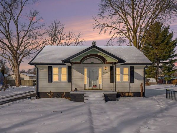 123 Oakside Avenue, Mishawaka, IN 46544