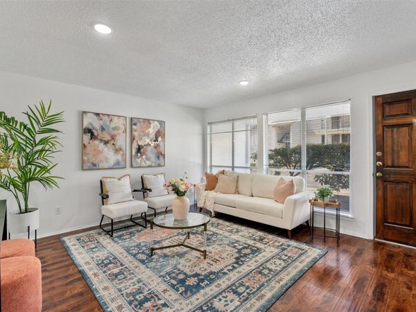 6910 Hart LN, Unit 203, Austin, TX 78731