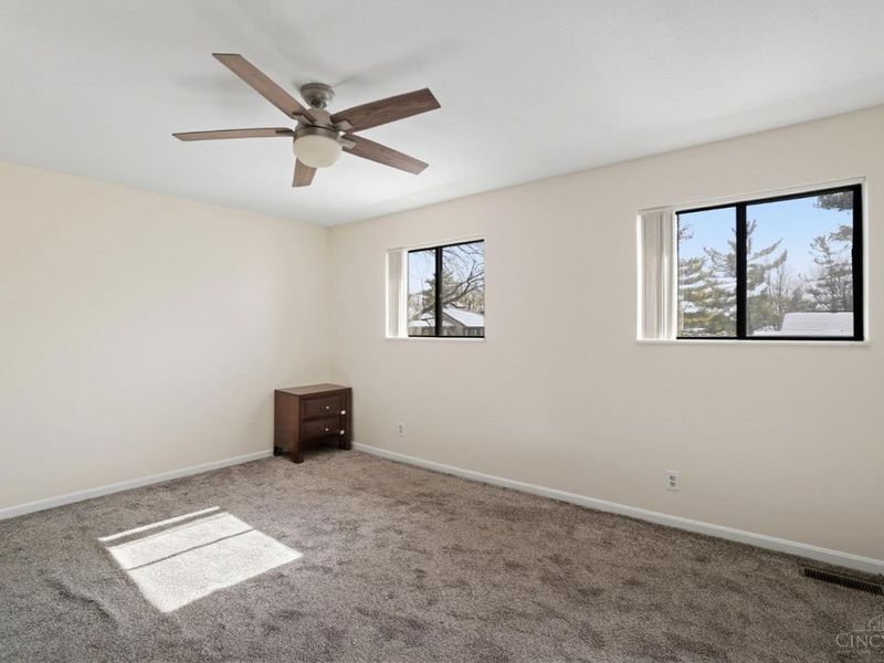 256 Centerbury Court, Unit 67, Springdale, OH 45246 Photo 18