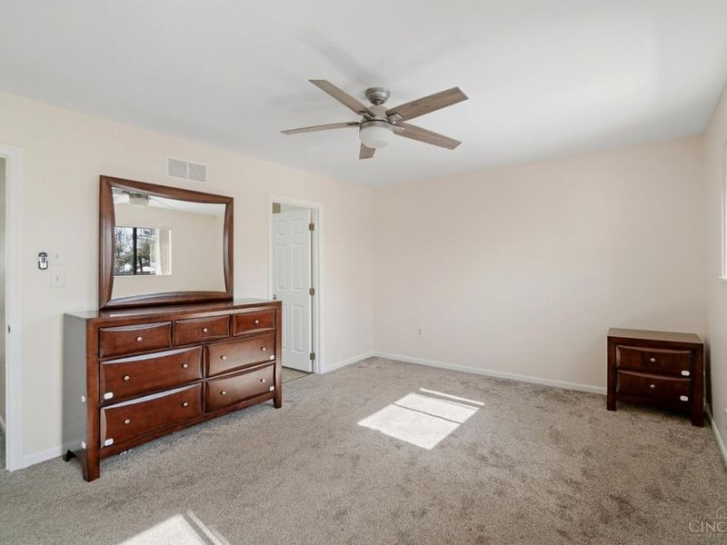 256 Centerbury Court, Unit 67, Springdale, OH 45246 Photo 19