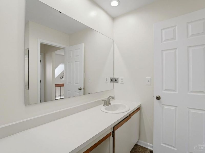 256 Centerbury Court, Unit 67, Springdale, OH 45246 Photo 21