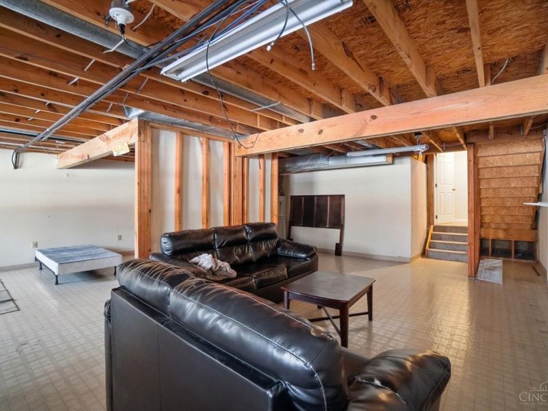 256 Centerbury Court, Unit 67, Springdale, OH 45246 Photo 27