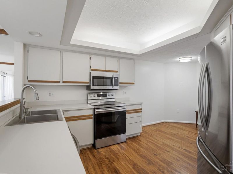 256 Centerbury Court, Unit 67, Springdale, OH 45246 Photo 9