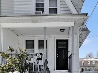 204 E AVON ROAD , BROOKHAVEN, PA 19015