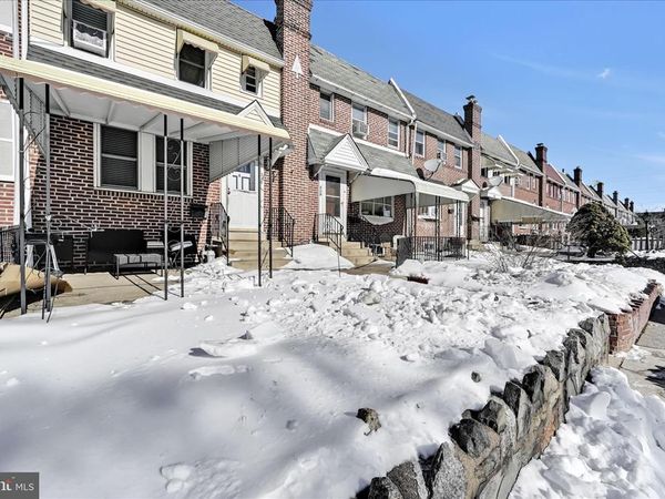 217 E GREENWOOD AVENUE , LANSDOWNE, PA 19050