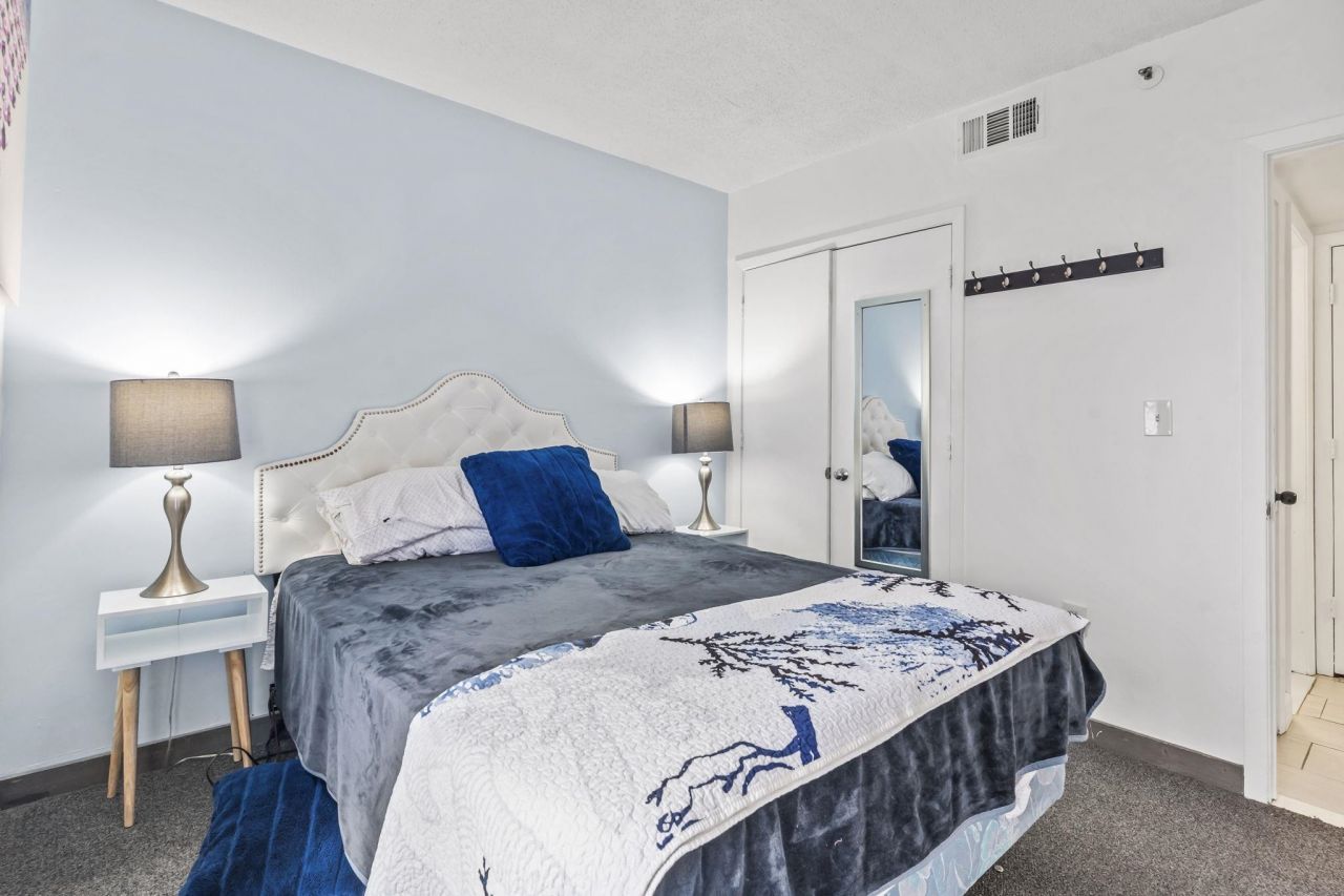 1605 S Ocean Blvd. Photo 29