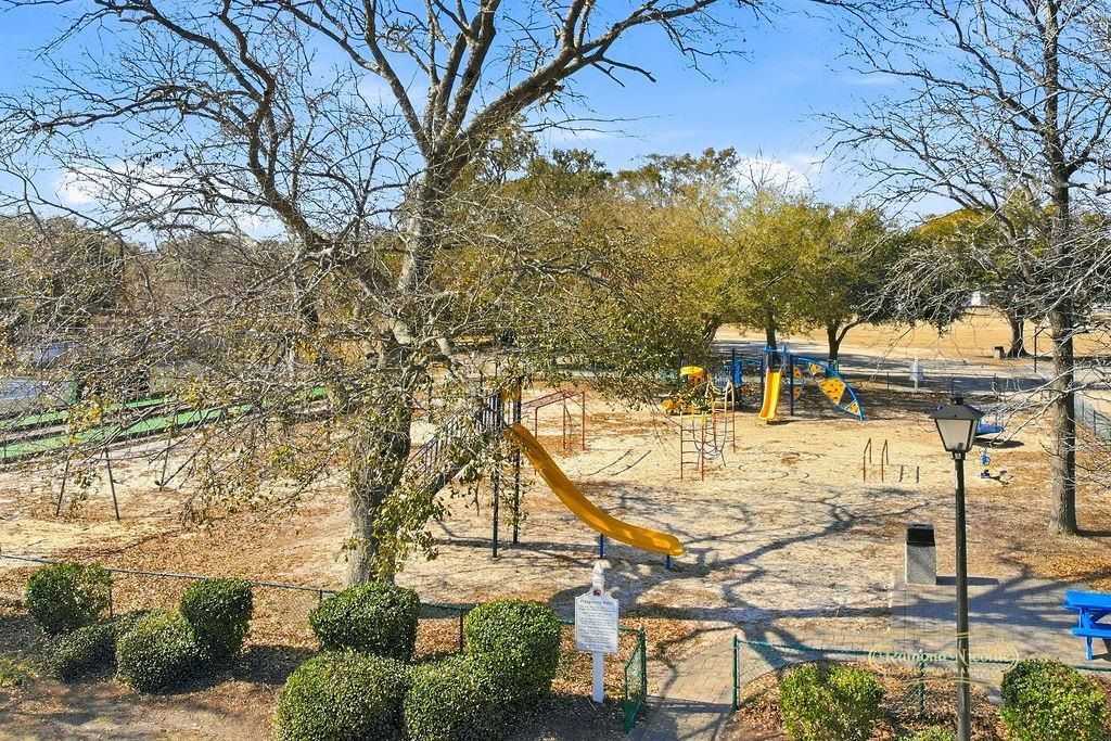 1818 Kingfisher St. Photo 37