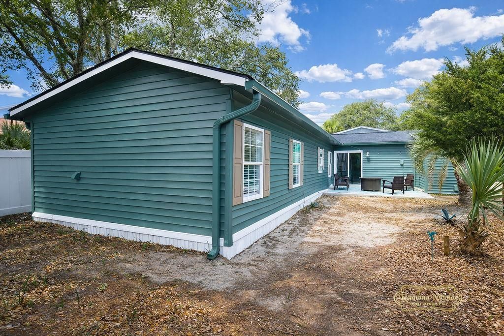 1818 Kingfisher St. Photo 45