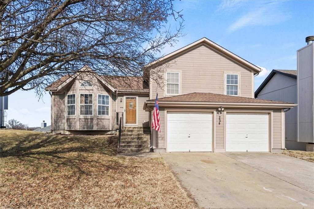 224 NW 113th Street, Kansas City, MO 64155 Main Photo