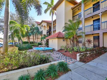 2400 FEATHER SOUND DRIVE, Unit 332, CLEARWATER, FL 33762