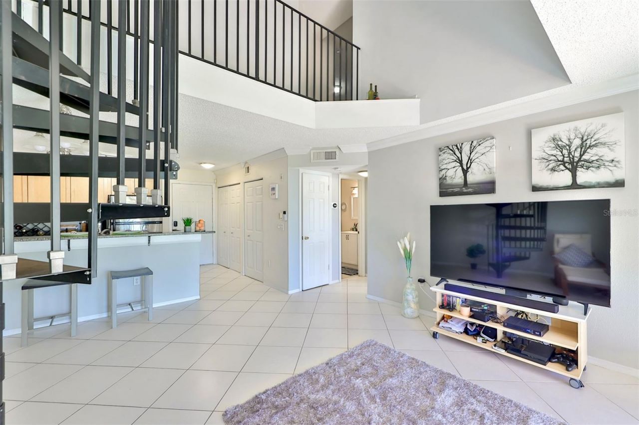 2400 Feather Sound Drive, Unit 332, Clearwater, FL 33762 Photo