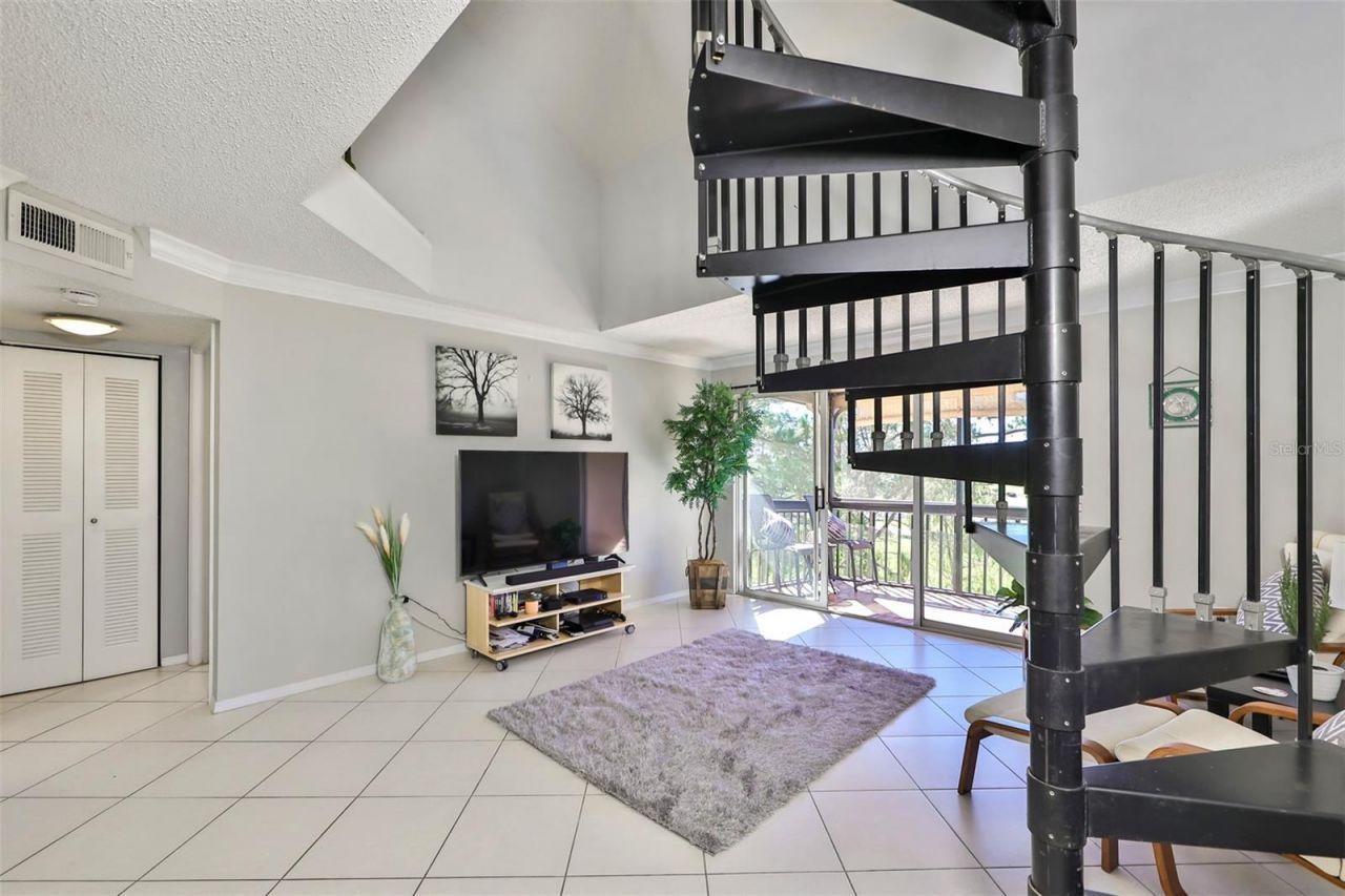 2400 Feather Sound Drive, Unit 332, Clearwater, FL 33762 Photo