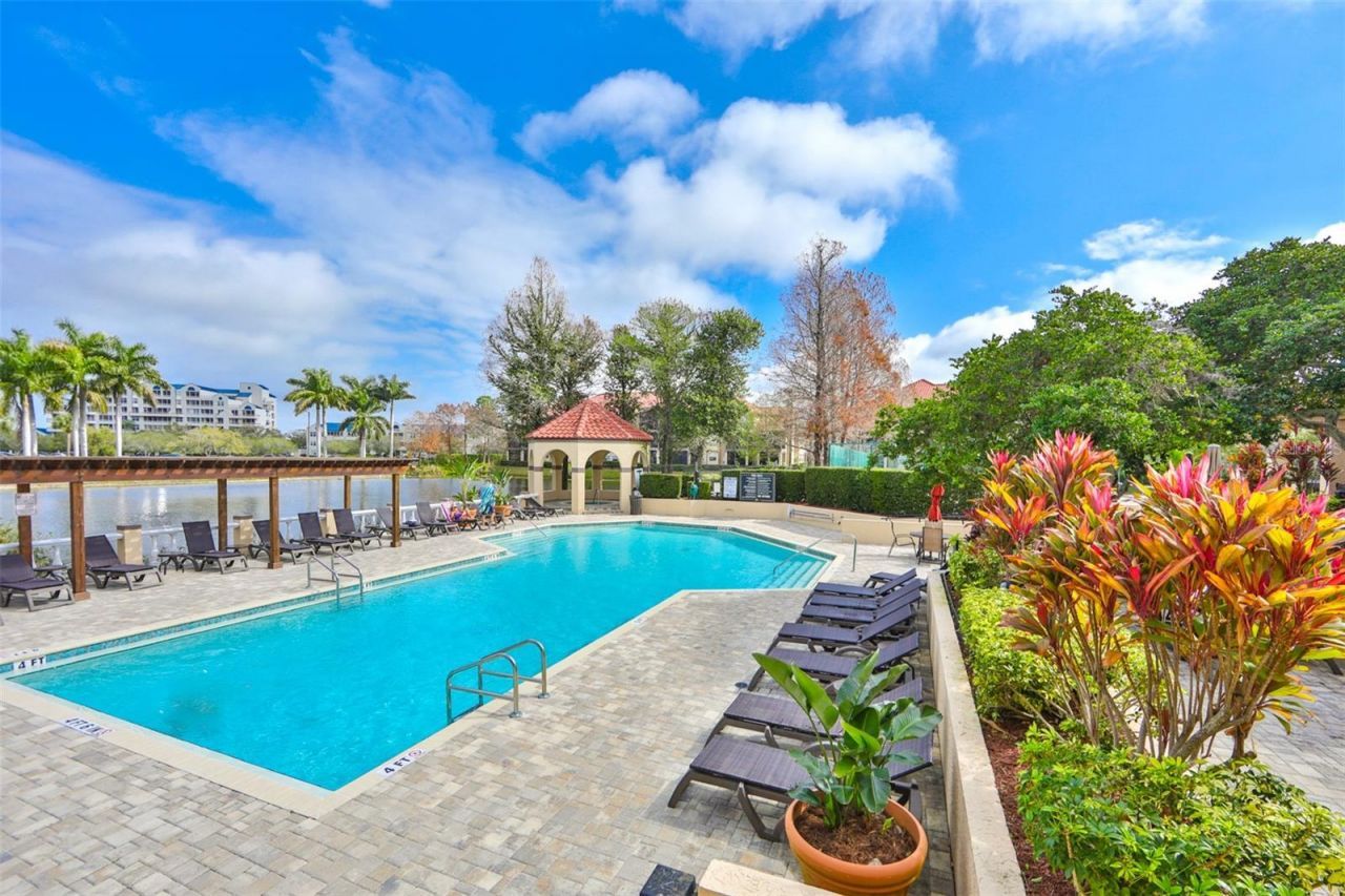 2400 Feather Sound Drive, Unit 332, Clearwater, FL 33762 Photo
