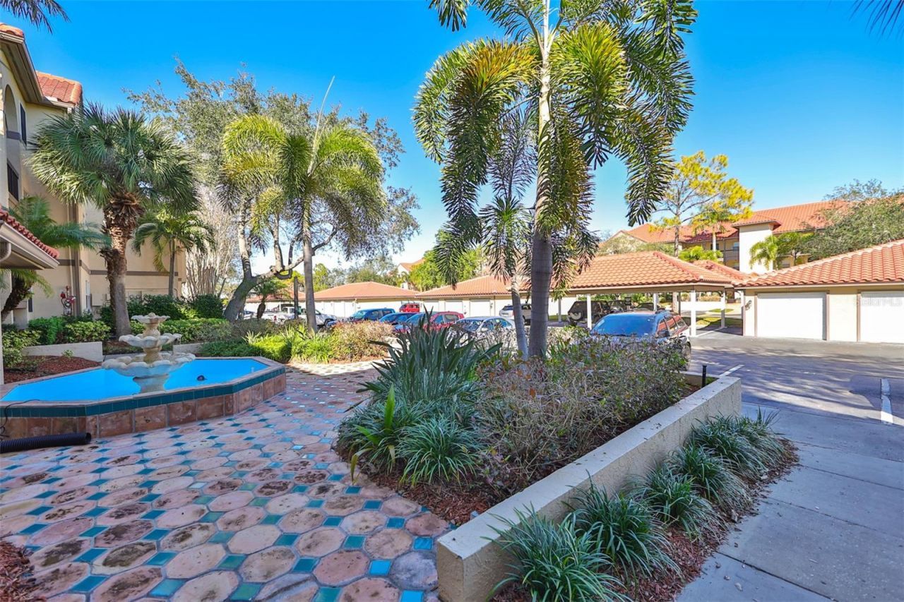 2400 Feather Sound Drive, Unit 332, Clearwater, FL 33762 Photo