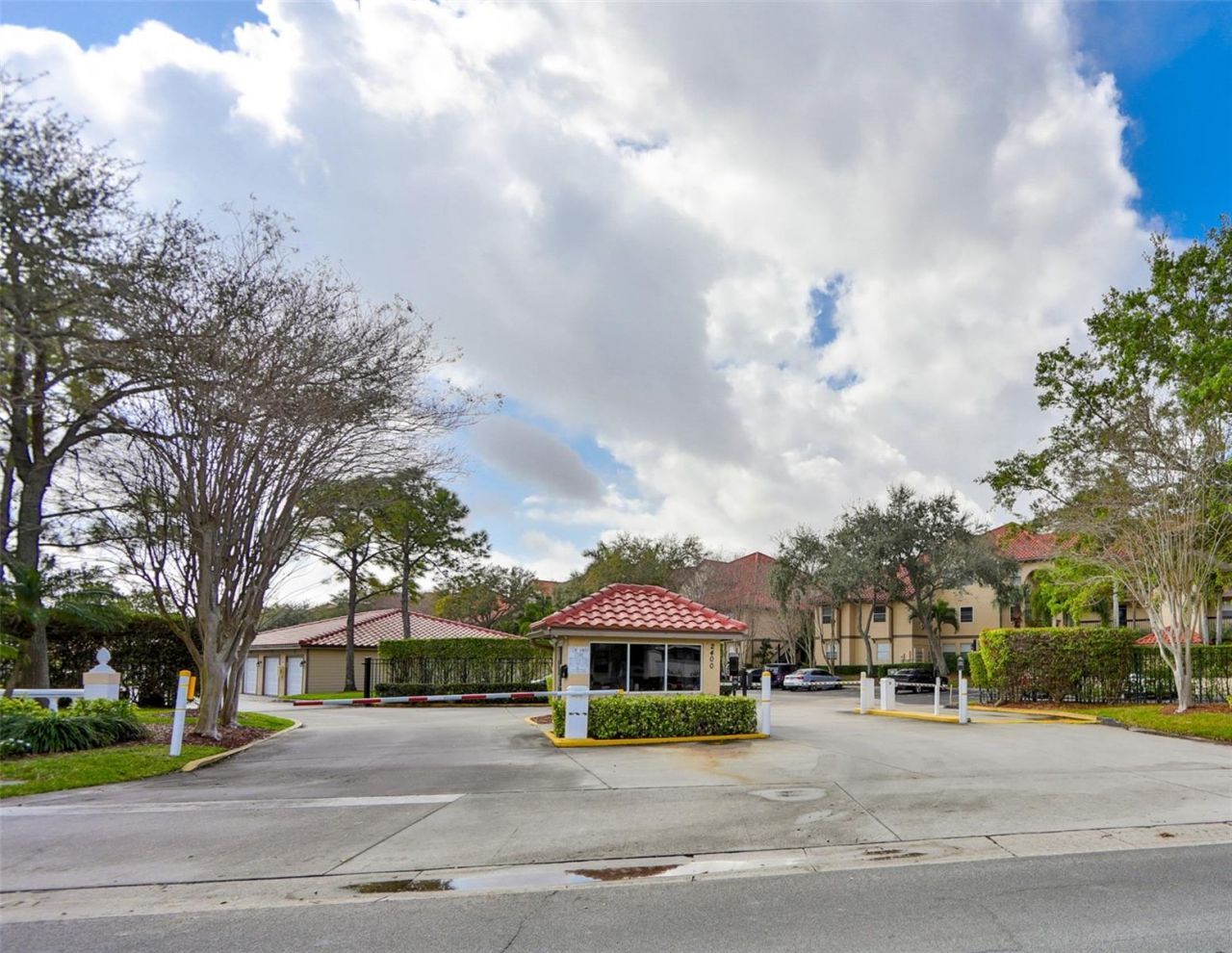 2400 Feather Sound Drive, Unit 332, Clearwater, FL 33762 Photo