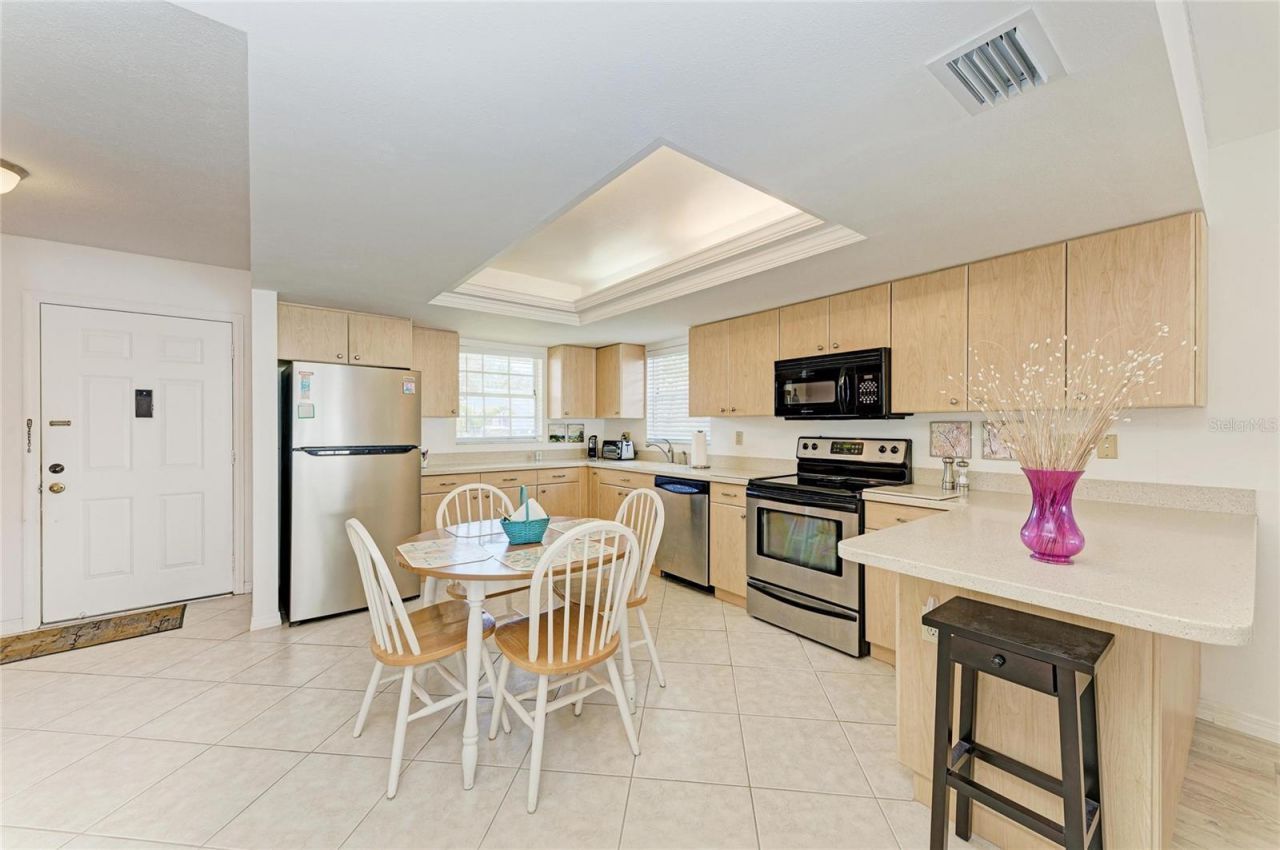 9417 Kingston Drive, Unit 9417, Bradenton, FL 34210 Photo