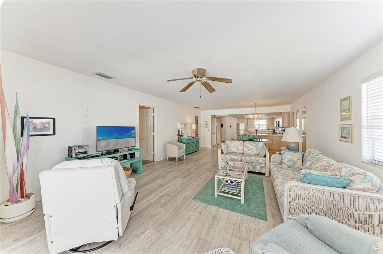 9417 Kingston Drive, Unit 9417, Bradenton, FL 34210 Photo