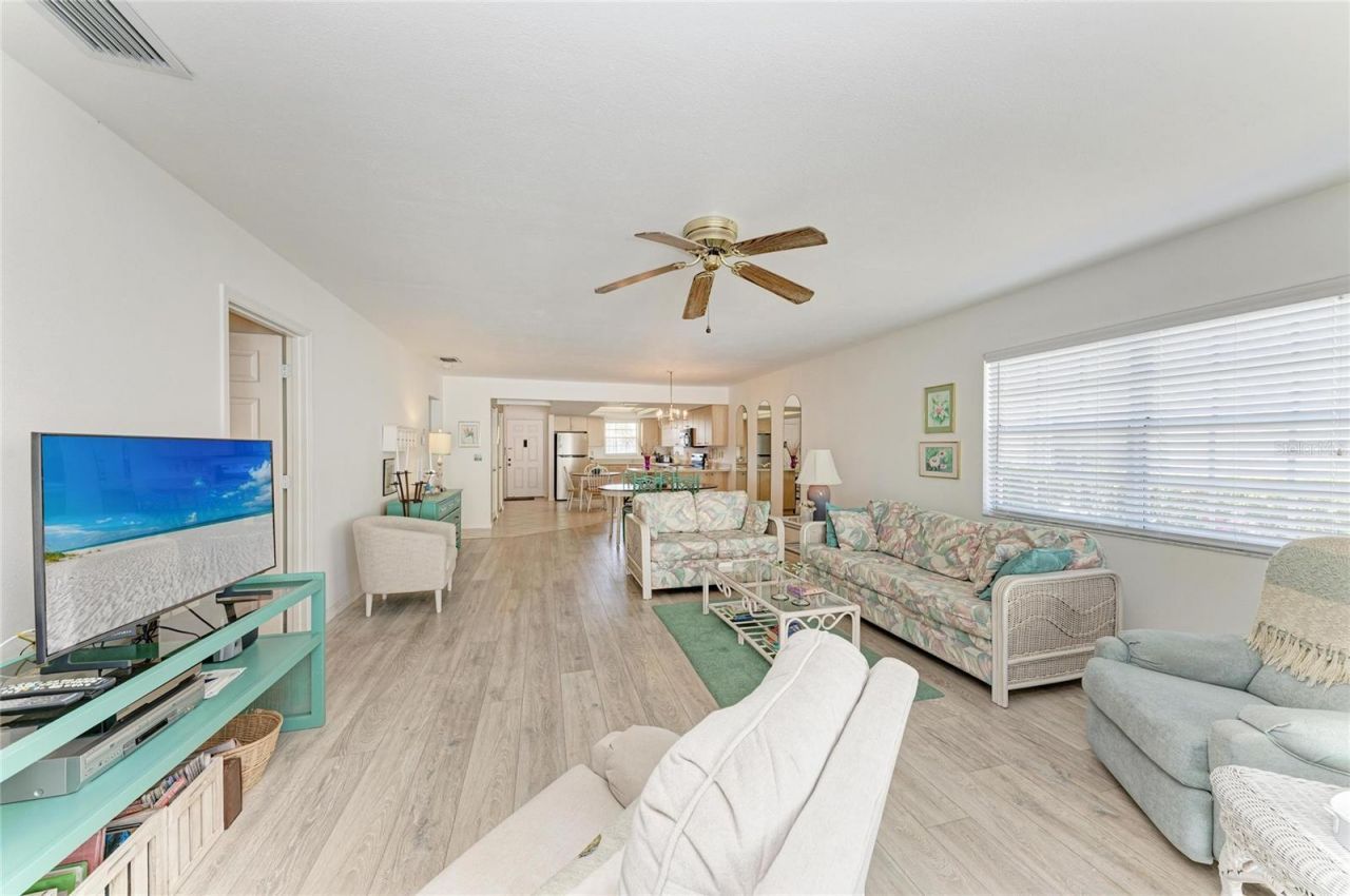 9417 Kingston Drive, Unit 9417, Bradenton, FL 34210 Photo